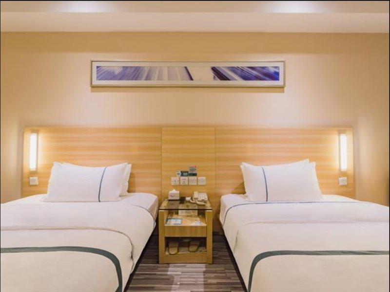 City Comfort Inn Guangzhou Tianpingjia Subway Station Branch Екстериор снимка